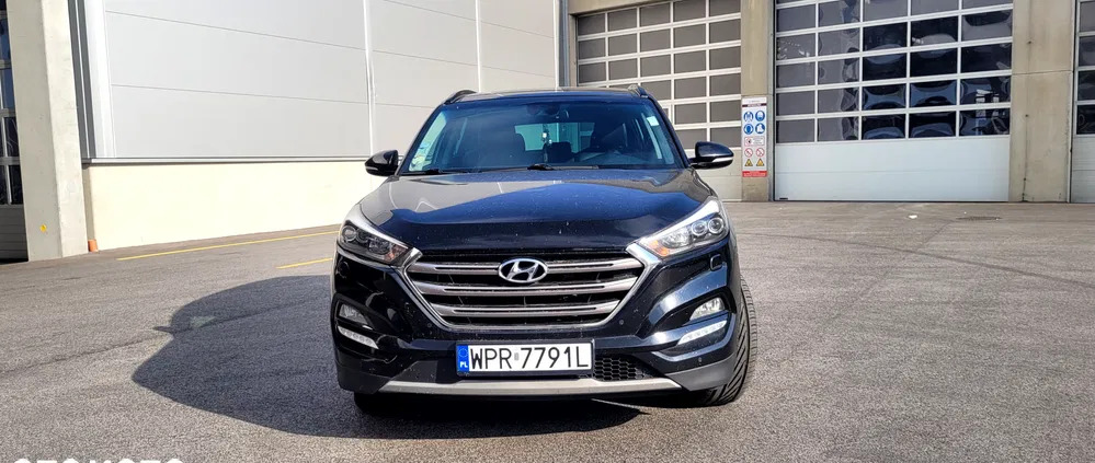 żory Hyundai Tucson cena 65500 przebieg: 316000, rok produkcji 2016 z Żory